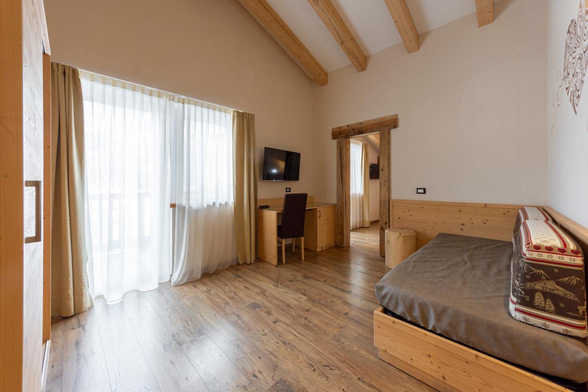 Park Hotel Avisio Soraga Exterior photo
