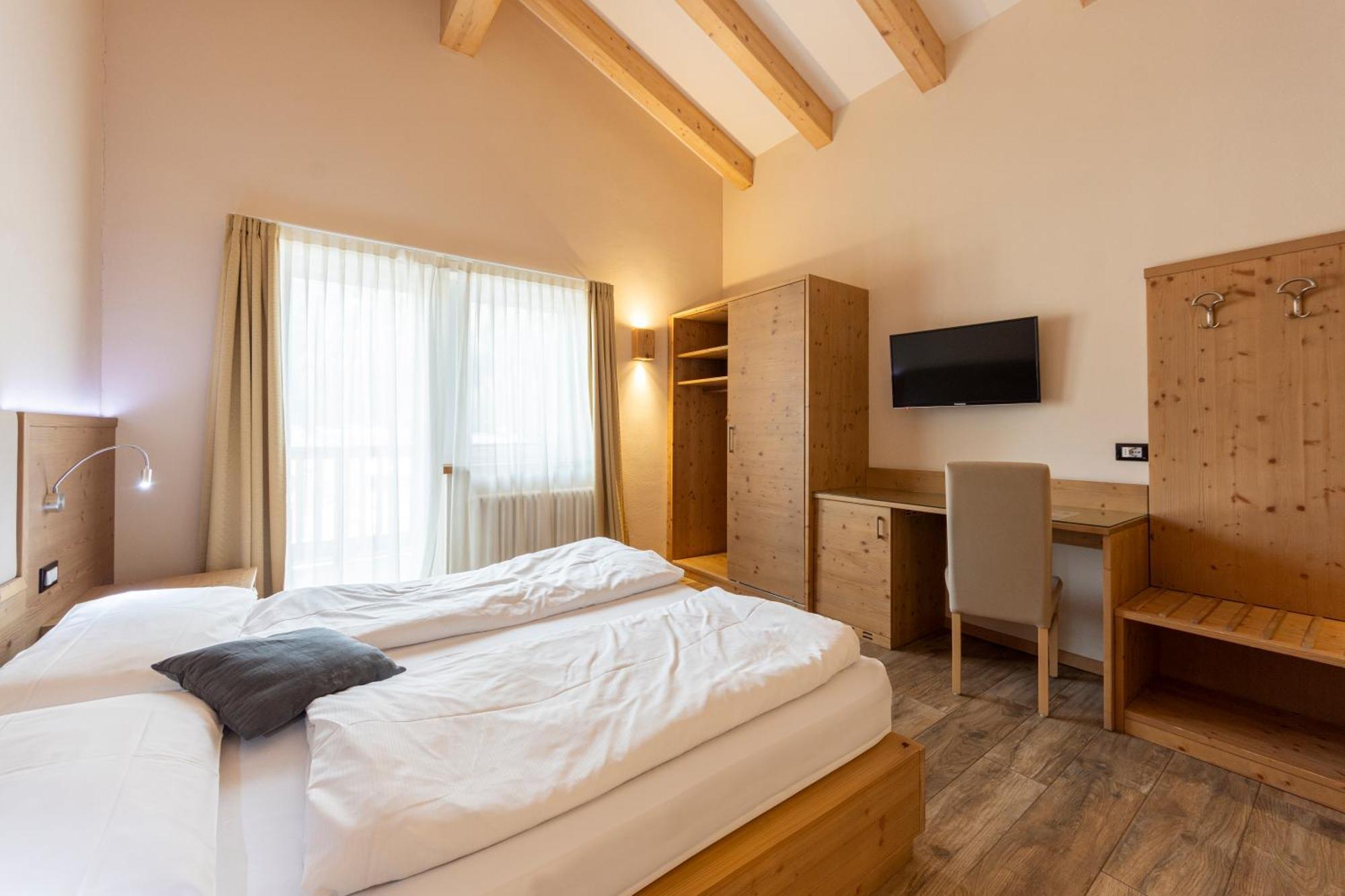 Park Hotel Avisio Soraga Exterior photo